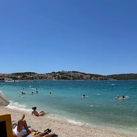 Ana Trogir